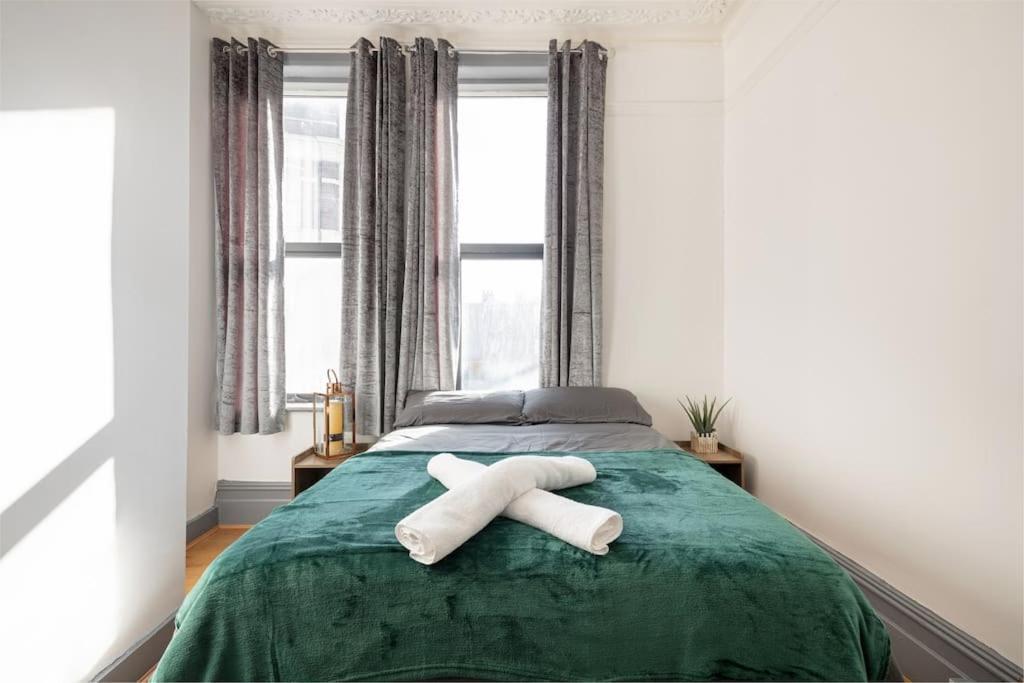 2A - Bright & Airy 2 Bed Flat - 20 Mins To Central Londýn Exteriér fotografie