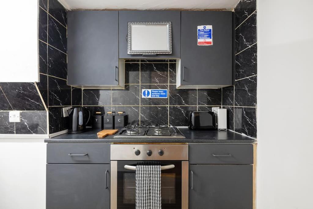 2A - Bright & Airy 2 Bed Flat - 20 Mins To Central Londýn Exteriér fotografie