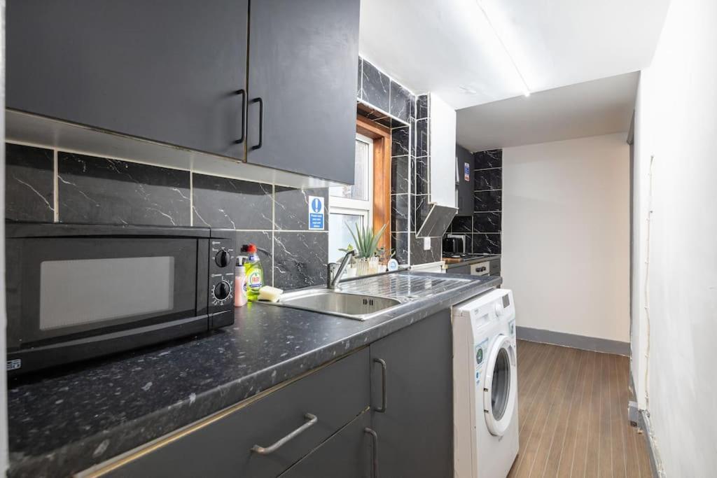 2A - Bright & Airy 2 Bed Flat - 20 Mins To Central Londýn Exteriér fotografie