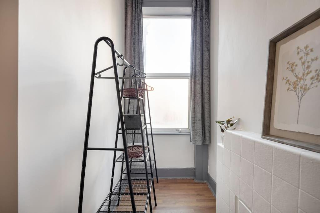 2A - Bright & Airy 2 Bed Flat - 20 Mins To Central Londýn Exteriér fotografie